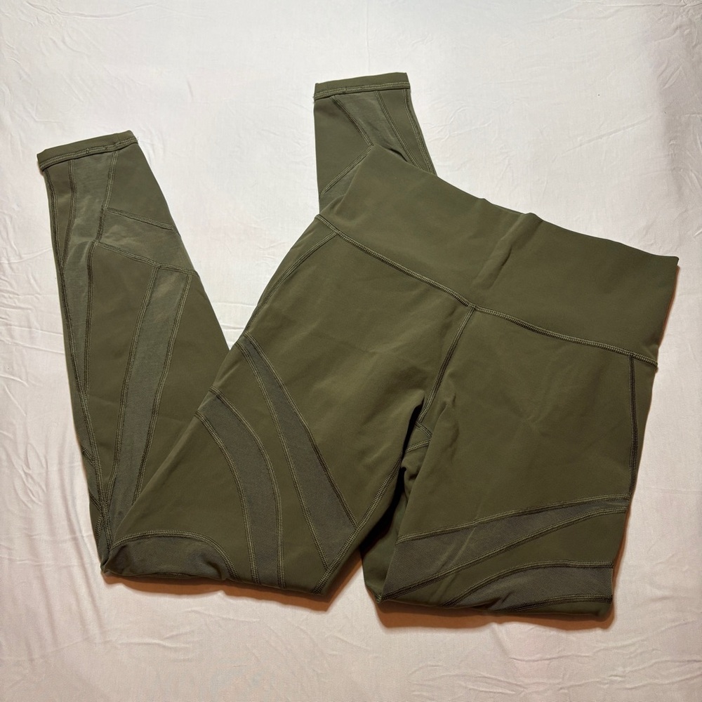 Lululemon Tech Mesh Wunder Under Leggings - Size 8